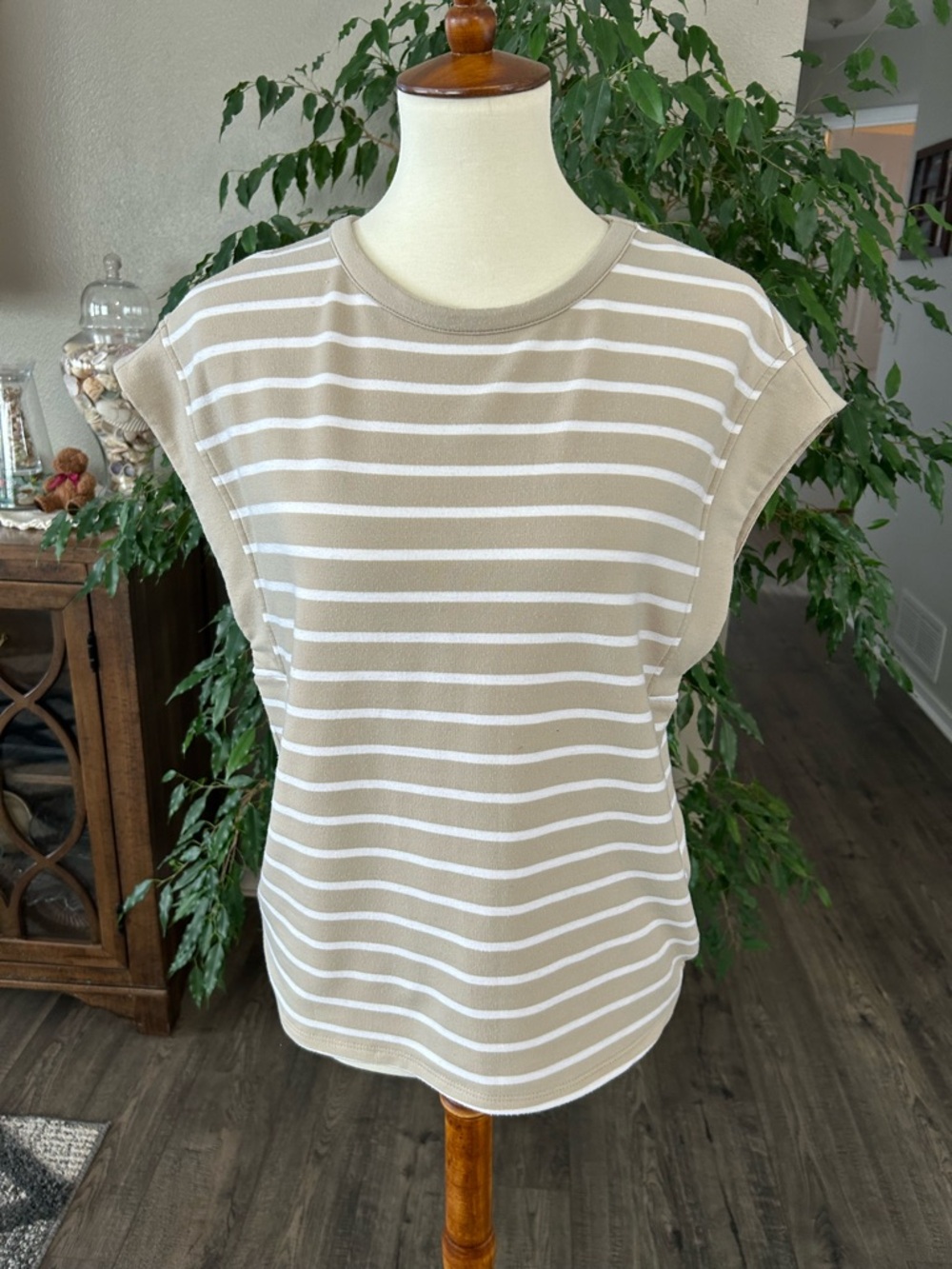 Cable and Gauge Studio Top